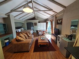 Alabaster Box B&B