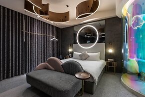 Bellus Inn