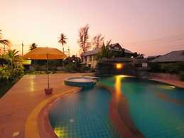 Baan Faa Talaychan Resort