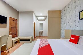 Tembok Batu Residence