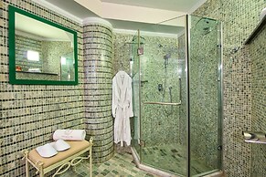 Frido Luxury Villa