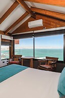 Hotel Oceanic