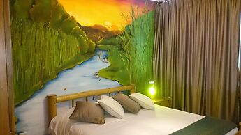 Hotel + Arte
