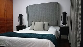 Hotel + Arte
