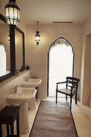 Qambani Luxury Resort