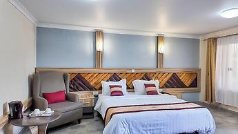 The Luke Hotel