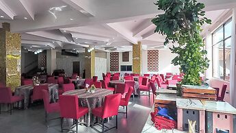 The Luke Hotel