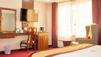 The Luke Hotel
