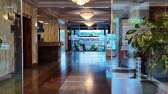 The Luke Hotel
