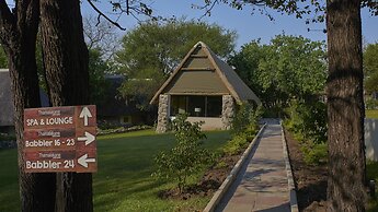 Thamalakane River Lodge