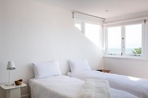 The Majestic Apartment
