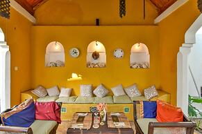 Kholle House