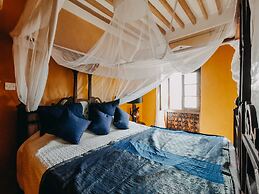 Kholle House