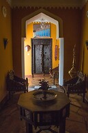 Kholle House