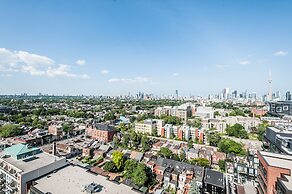 Life Suites Soho 2 Bed - 2 Bath CN Tower View