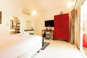 Sanae Beach Hua Hin