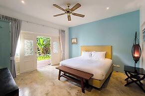 Sanae Beach Hua Hin