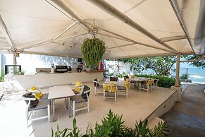 Sanae Beach Hua Hin