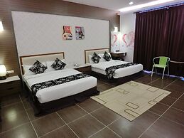 Love Play House