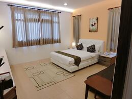 Love Play House
