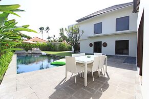 Villa Damaya