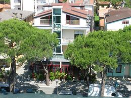 Hotel Villa Dina
