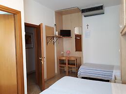 Hotel Villa Dina