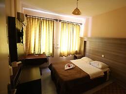 Cihanay Hotel