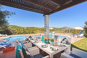 Seven Springs Villas