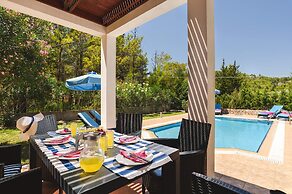 Seven Springs Villas