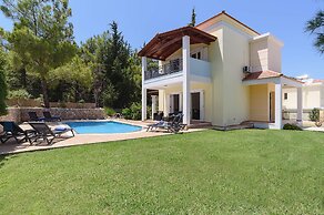 Seven Springs Villas