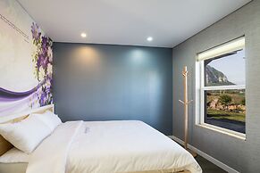 Monteview Stay