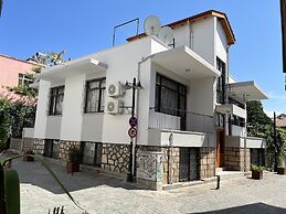 Konukzade OldTown Apart