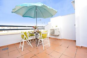 Holidays2Malaga Juan de Mena Apartments