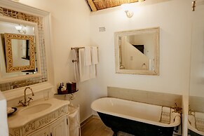 Amanzi Lodge
