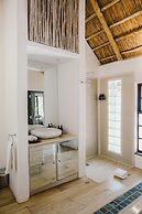 Amanzi Lodge