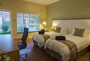 Sandalwood Lodge