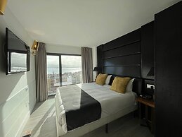 Hotel Art Santander