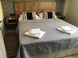 Oasis Apartments