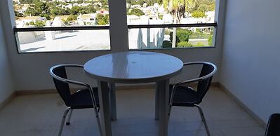 Jeannies Oura Estrela Apartamentos
