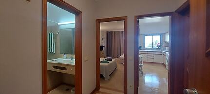 Jeannies Oura Estrela Apartamentos