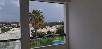 Jeannies Oura Estrela Apartamentos