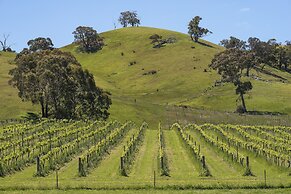 Blue House at Mountainside Wines