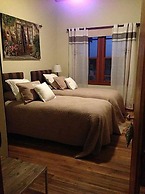 Redwing Shearer's Quarters