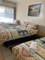 Woodmans Hill Motel