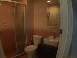 Adaru Apartment