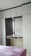 Adaru Apartment