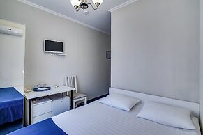 Hotel Teatralniy