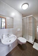 Hostel Orange