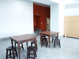 Albergue Monasterio de La Magdalena - Hostel